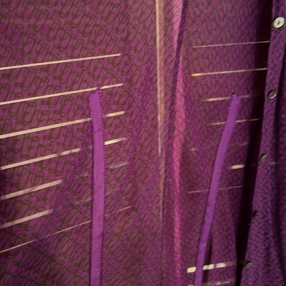 Banana Republic 100%silk sheer button down shirt - Picture 4 of 5